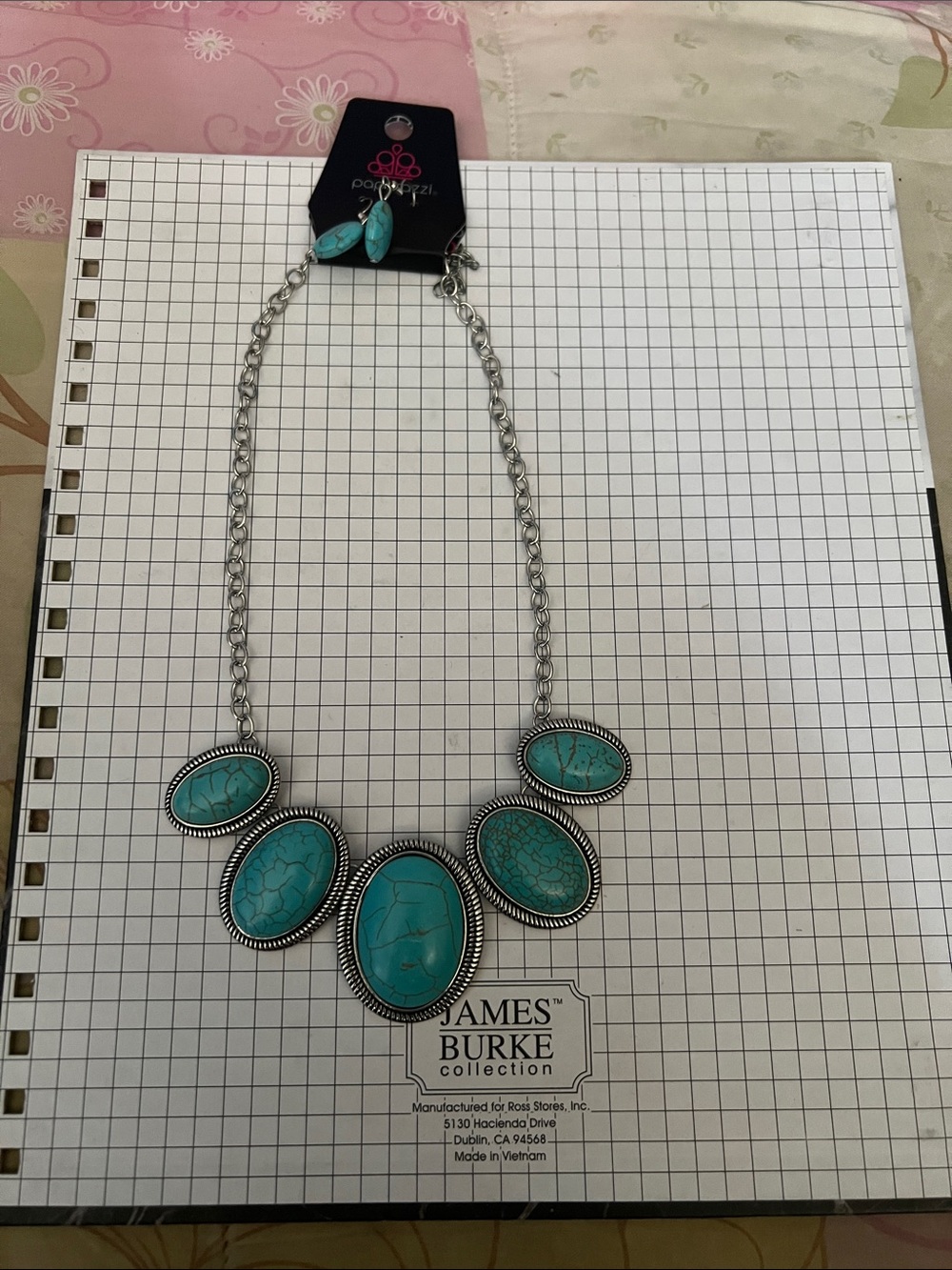 paparazzi Turquoise Oval Statement Necklace - Silver Tone